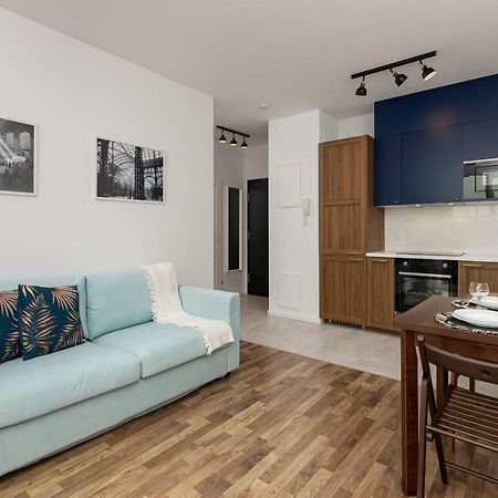 Stacja Wola Apartments With Parking By Noclegi Renters 华沙 外观 照片