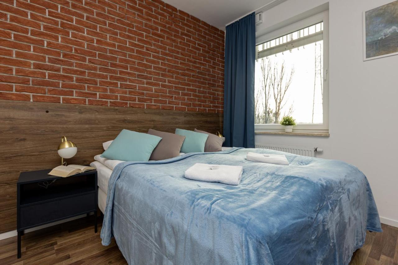 Stacja Wola Apartments With Parking By Noclegi Renters 华沙 外观 照片