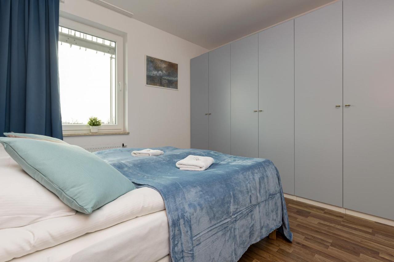 Stacja Wola Apartments With Parking By Noclegi Renters 华沙 外观 照片